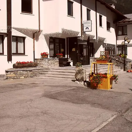 Hotel De La Telecabine Courmayeur