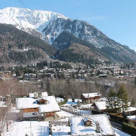Hotel De La Telecabine 3*